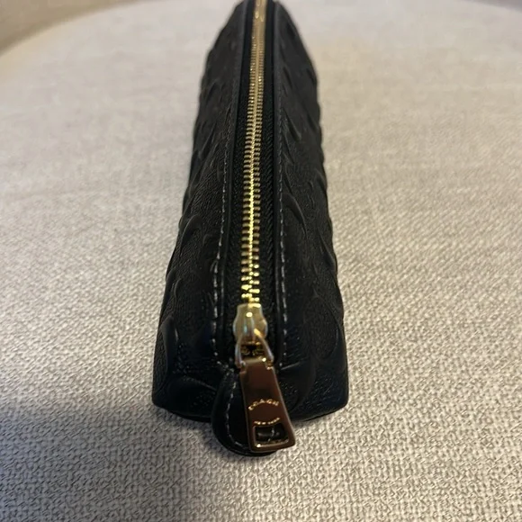 NWOT Coach Black Leather Accessory Pouch - Picture 3 of 7